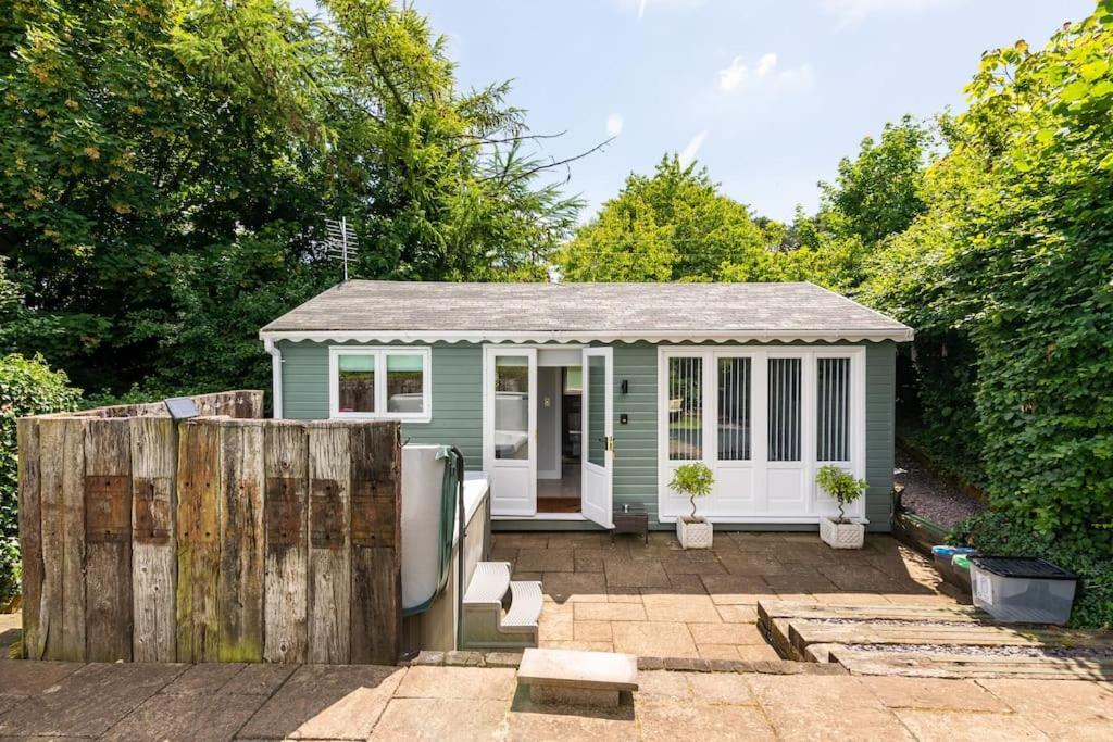 ברידג'נורת' The Summerhouse, Countryside Retreat With Private Hot Tub מראה חיצוני תמונה